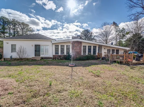 2946 Springdale Rd, Snellville, GA 30039