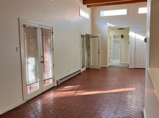 2243 Paseo De Los Chamisos, Santa Fe, NM 87505