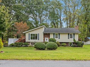 2825 Woodhill Rd, Johnson City, TN 37604