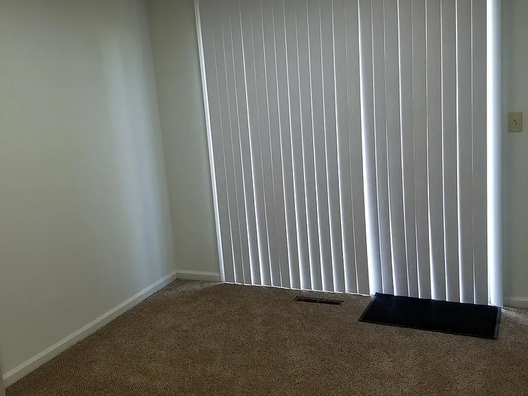 861 Whitworth Cir — Photo 11