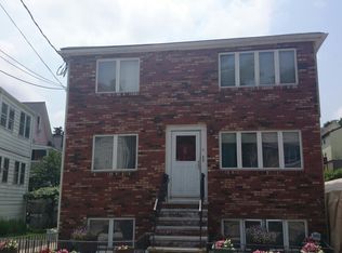 6-8 High View Ave, West Roxbury, MA 02132