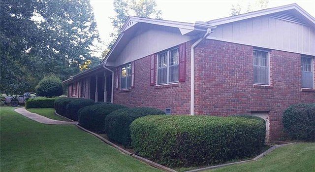 2nd image of 2720 Cheatham Ct NW