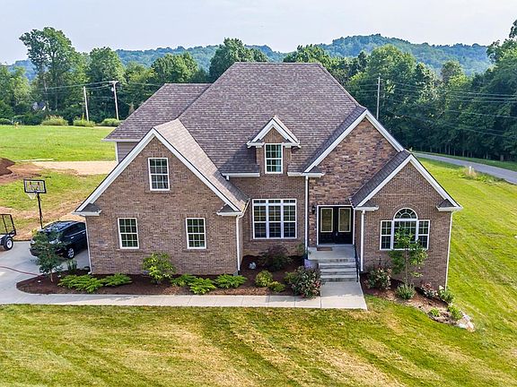 2nd image of 600 Sawgrass Ct