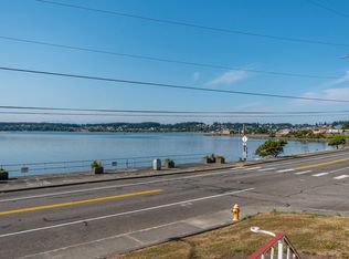 1610 SE Pioneer Way APT 102, Oak Harbor, WA 98277