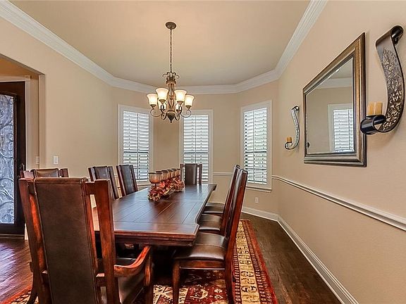 2nd image of 6912 Pritchard Ln