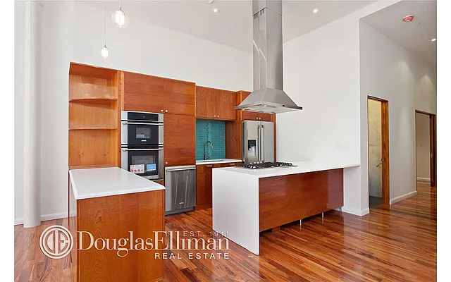 Rented by Douglas Elliman | media 28