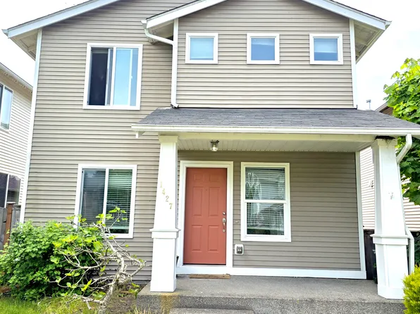 1427 Packwood Ave, Dupont, WA 98327