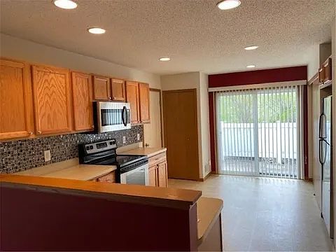 3rd image of 5065 149th St N Unit 1