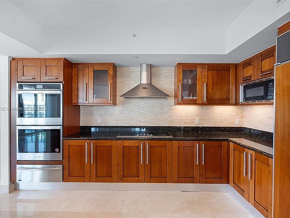 5th image of 3301 NE 183rd St #11