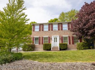 42 Linda Ln, Carbondale, PA 18407