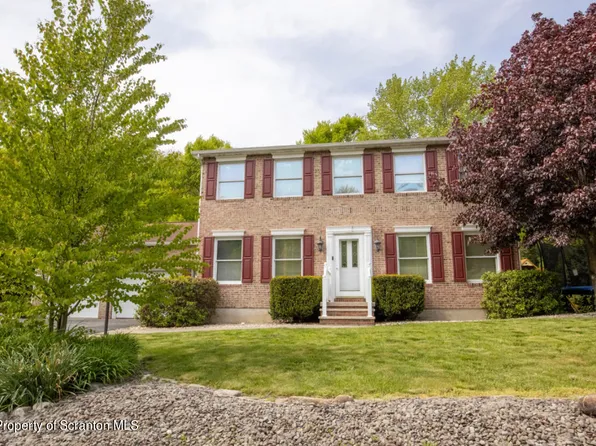 42 Linda Ln, Carbondale, PA 18407