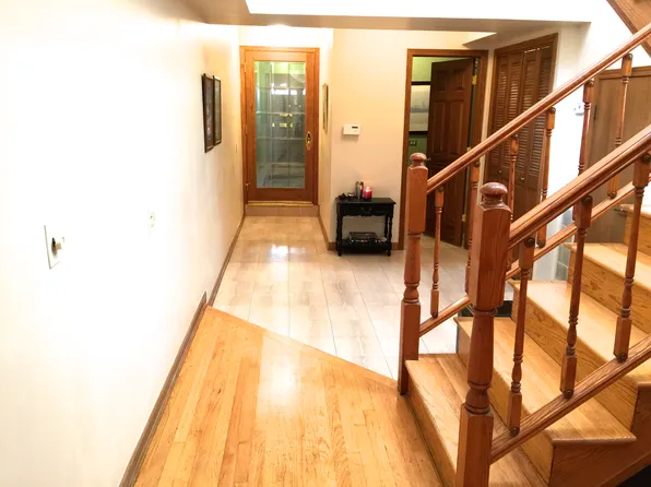 623 W Drummond Pl, Chicago, IL 60614