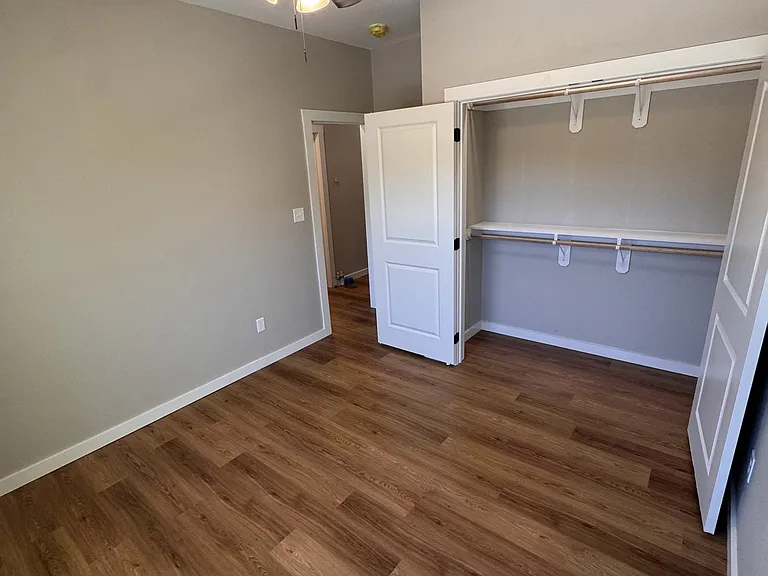 961 N Clinton St #102 — Photo 18