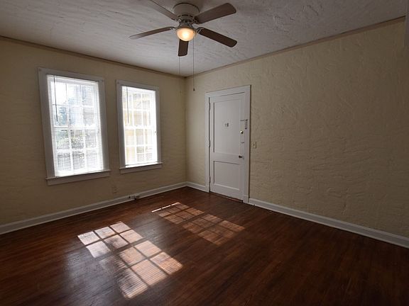 5th image of 404 E 14th St Unit 103