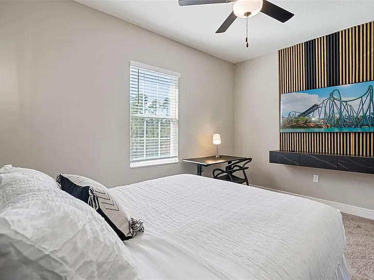 7796 Somersworth Dr — Photo 30