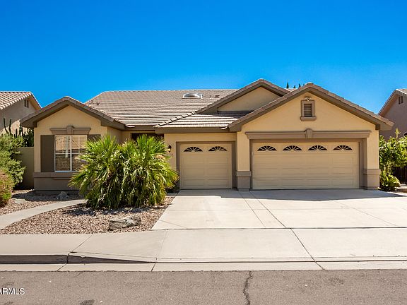 2nd image of 1401 W MULBERRY Drive