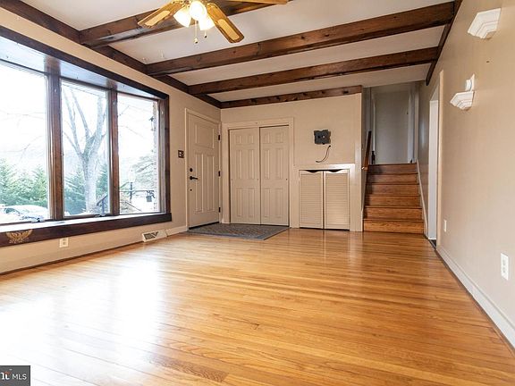 2nd image of 106 S Shady Retreat Rd