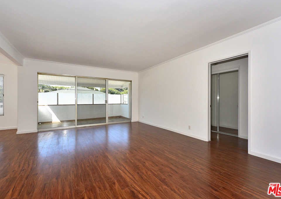 1st image of 914 21st St APT 5