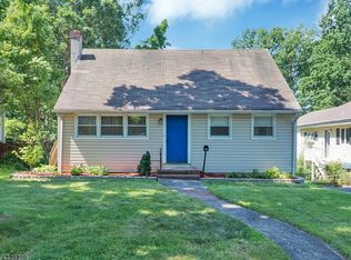 47 Saint Johns Pl, Fanwood, NJ 07023