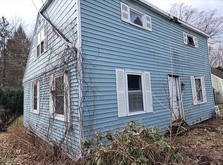 Mapleです。 7713 Maple Rd, Baldwinsville, NY 13027 | Zillow