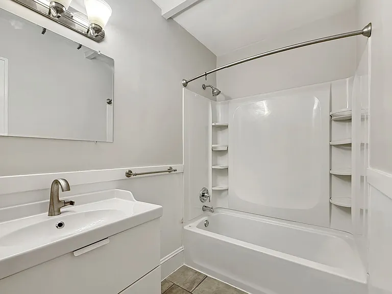 1907 11th Ave S #3 — Photo 11