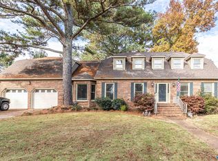 630 Longbow Dr SW, Decatur, AL 35603