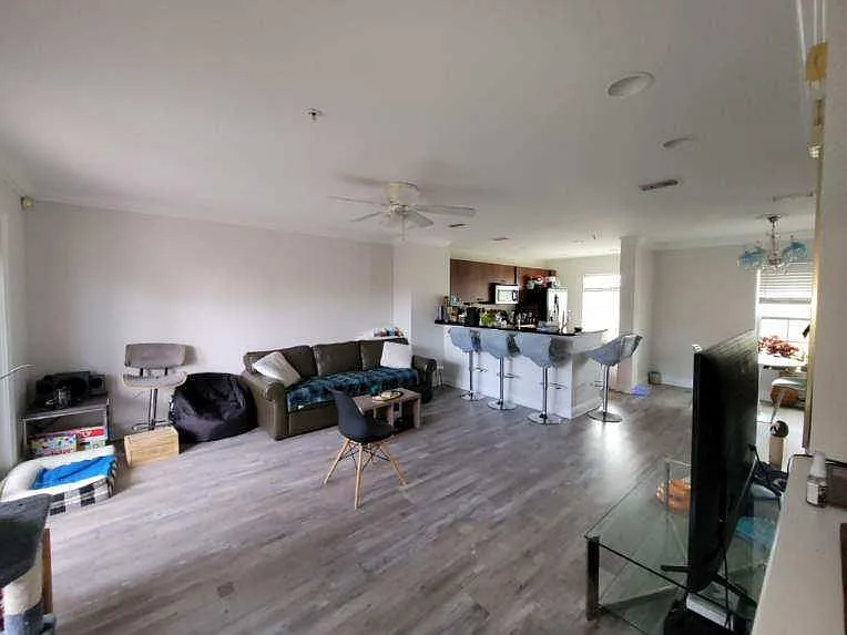 2529 Druid Rd E #2529 — Photo 8