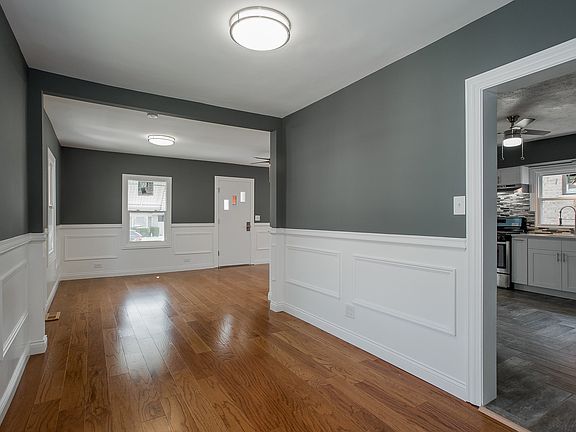 5th image of 1702 N 38th Ave
