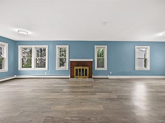 2nd image of 425 Marcellus Road