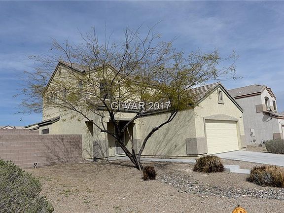 2nd image of 136 W La Madre Way