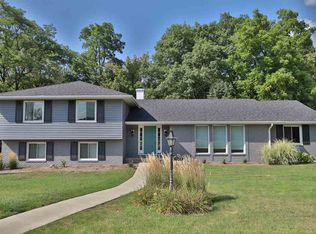 1129 W Millford Ln, Peoria, IL