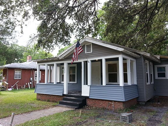 4th image of 2659 Lowell Ave