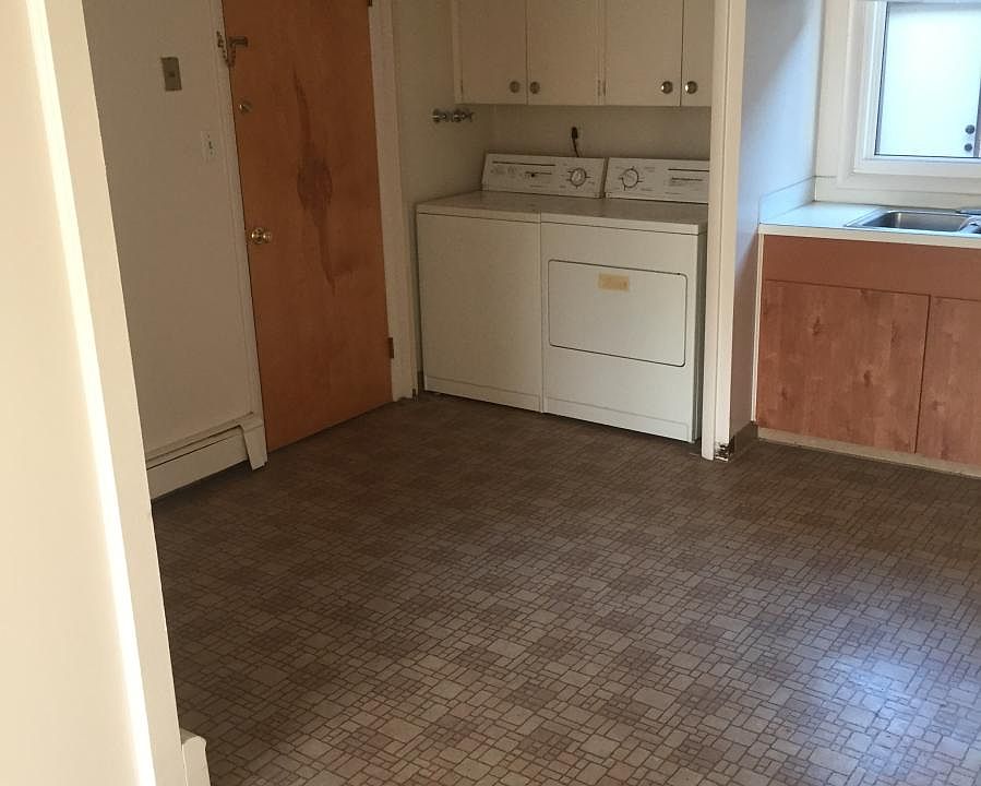 2nd image of 4619 5th Ave S APT 2