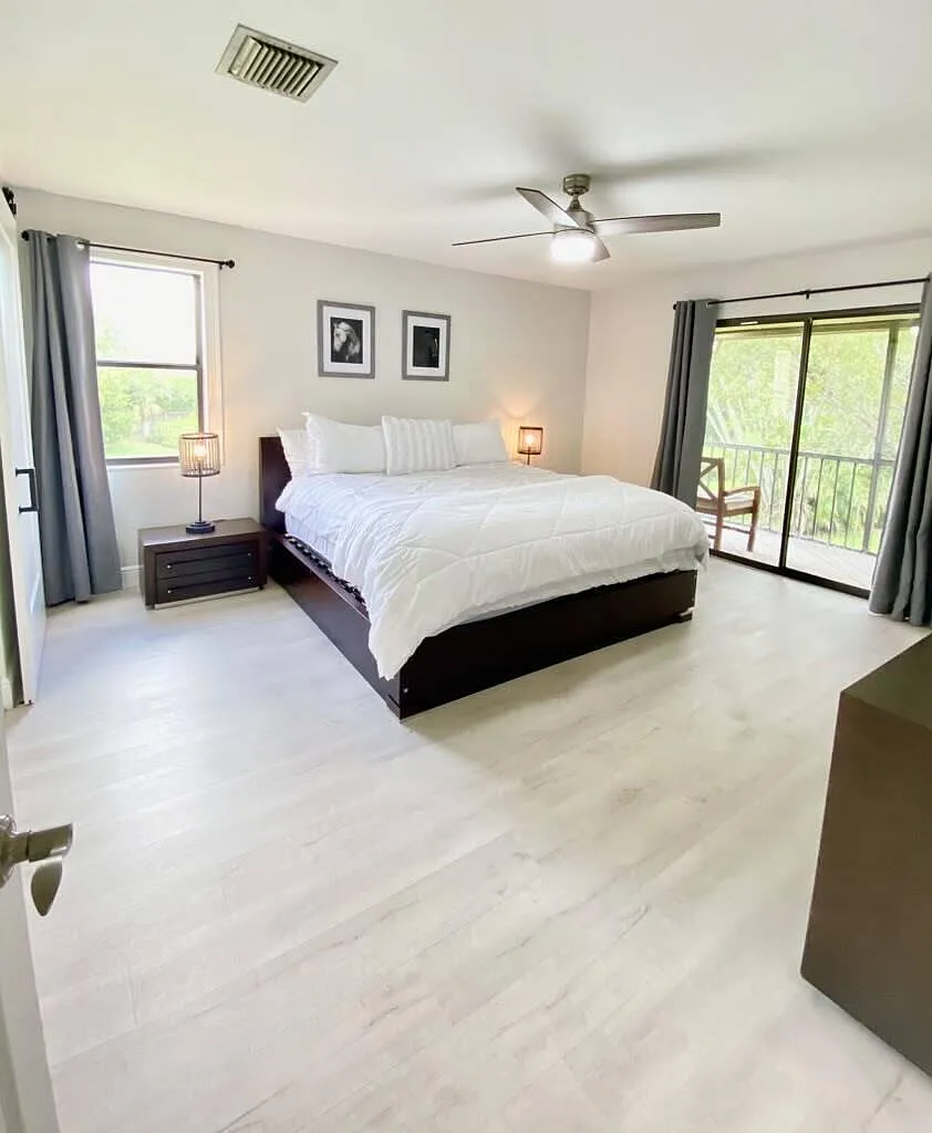 3 bed, 2.0 bath, 1300 sqft, $4,250 — Photo 4