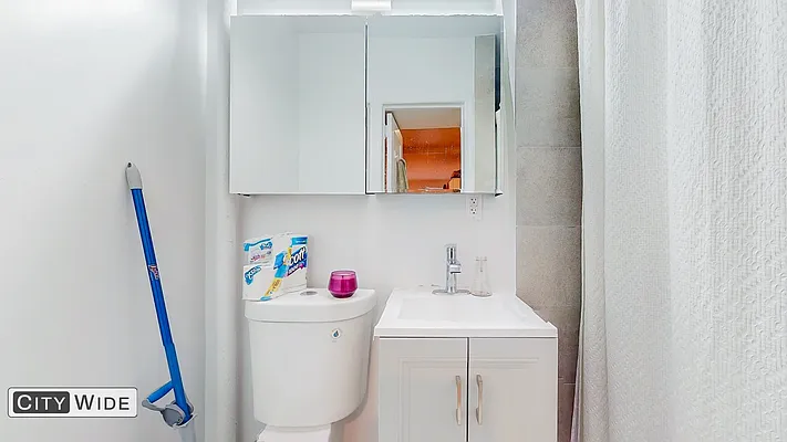 Rented by City Wide Apartments | media 8