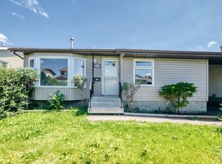 Castle Heights, Edmonton, AB T5X 4A1