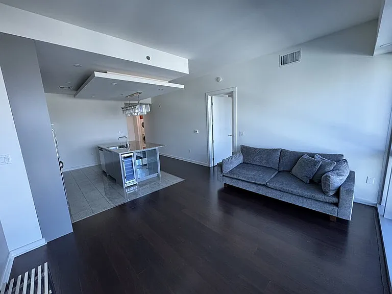 4471 Dean Martin Dr #1006 — Photo 6