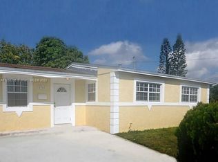 1231 NW 190th St #0, Miami, FL 33169