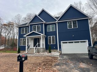 39 Lafayette Rd, Marlborough, CT 06447