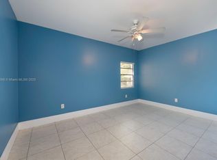 613 Sharar Ave #1B, Opa Locka, FL 33054