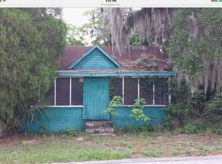 213 W New St, Deland, FL 32720
