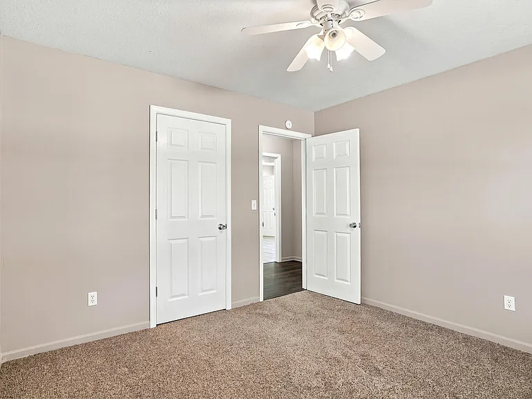 5206 Gasconade Dr — Photo 23