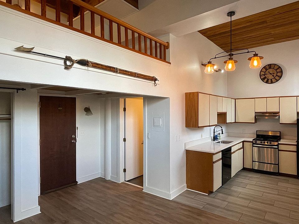 1st image of 24 Norman St APT 106