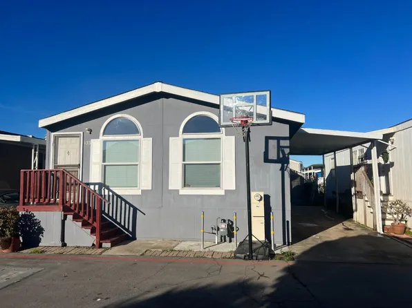 20 Russell Rd Spc 133, Salinas, CA 93906