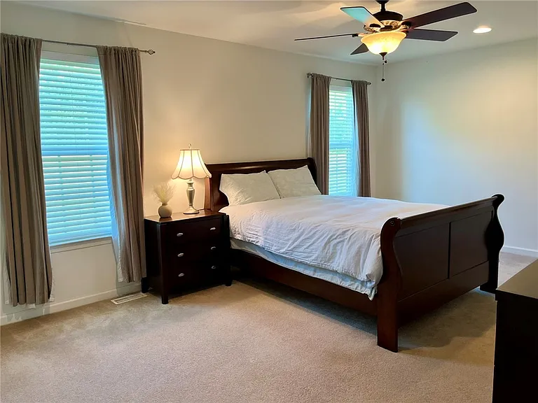 69 Coneflower Dr — Photo 14