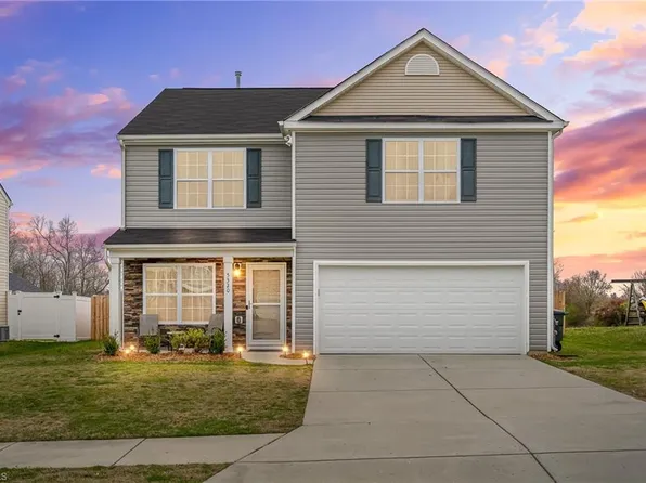 5320 Silverbrook Dr, Mc Leansville, NC 27301