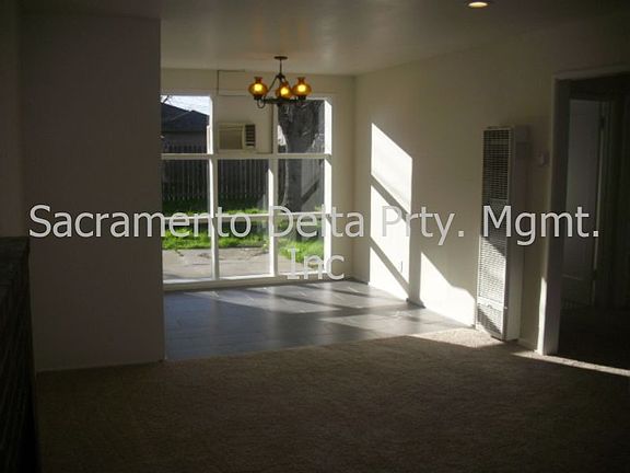 4th image of 5416 Bradford Dr