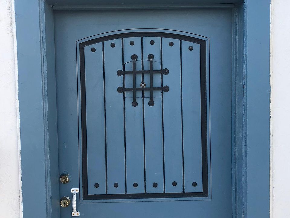 1st image of 2312 Wisconsin St NE