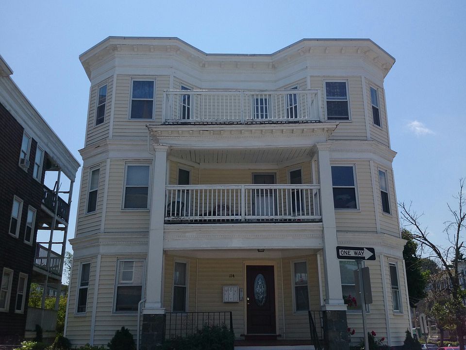 2nd image of 114 Fuller St