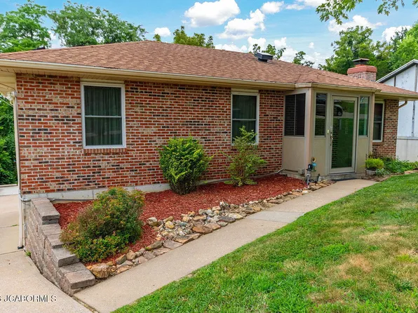 1814 Sherrick Ct, Jefferson City, MO 65109